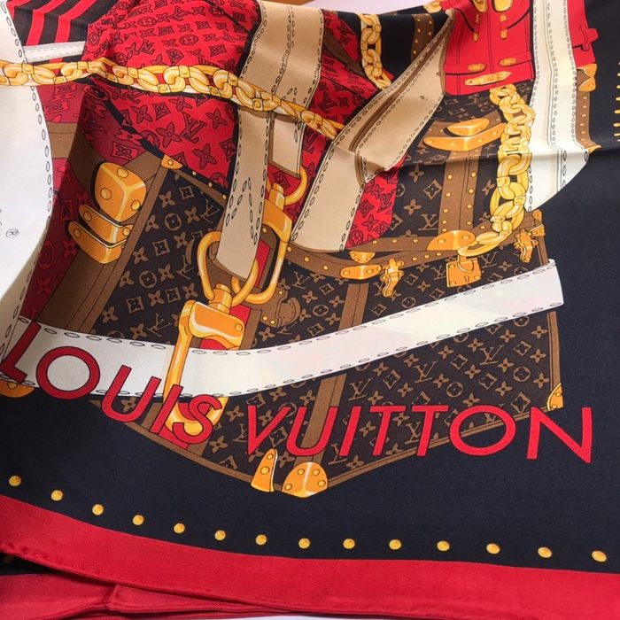 Louis Vuitton Scarf LVC00235