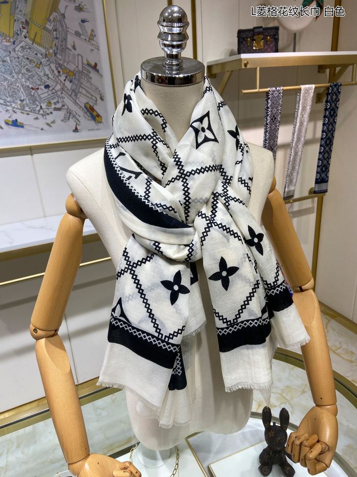 Louis Vuitton Scarf LVC00284