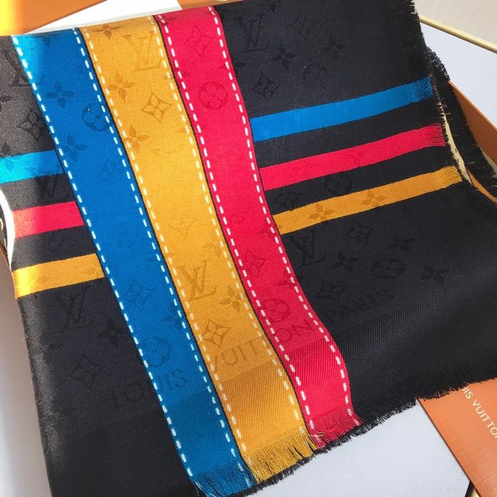 Louis Vuitton Scarf LVC00293