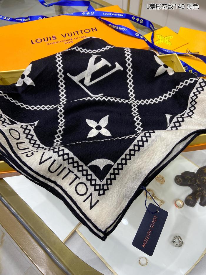 Louis Vuitton Scarf LVC00297