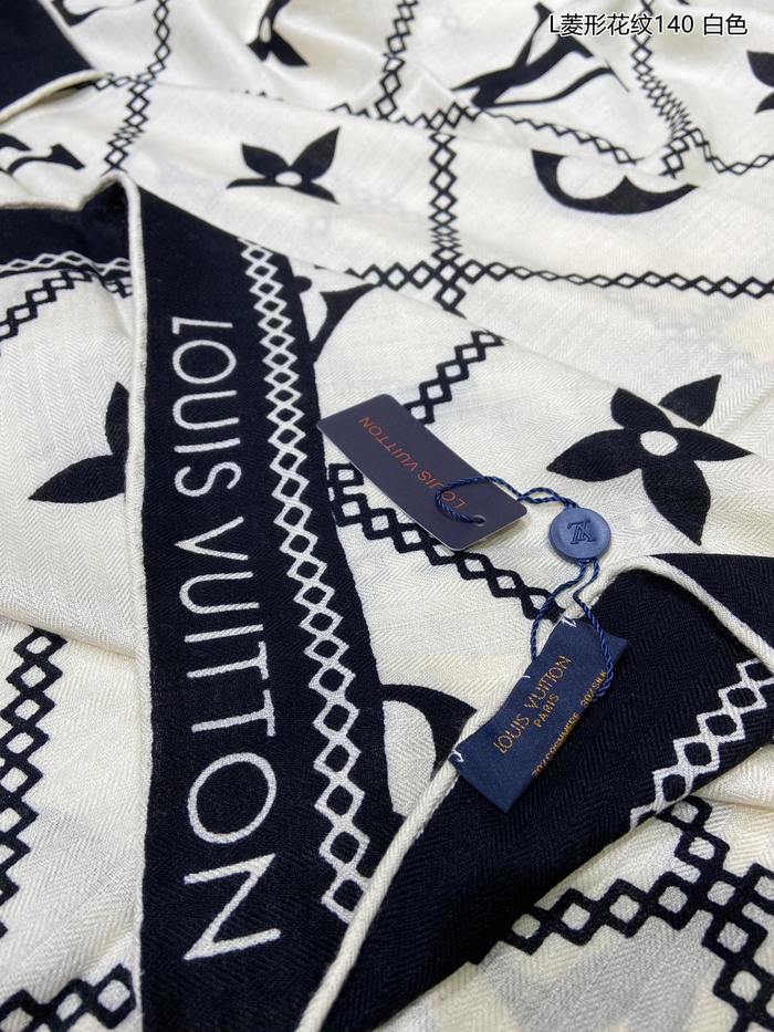 Louis Vuitton Scarf LVC00298