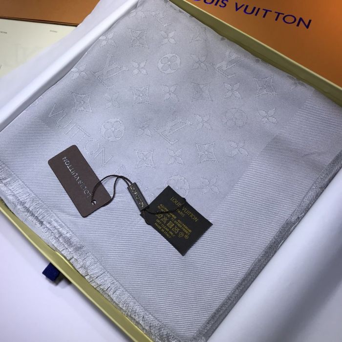 Louis Vuitton Scarf LVC00299