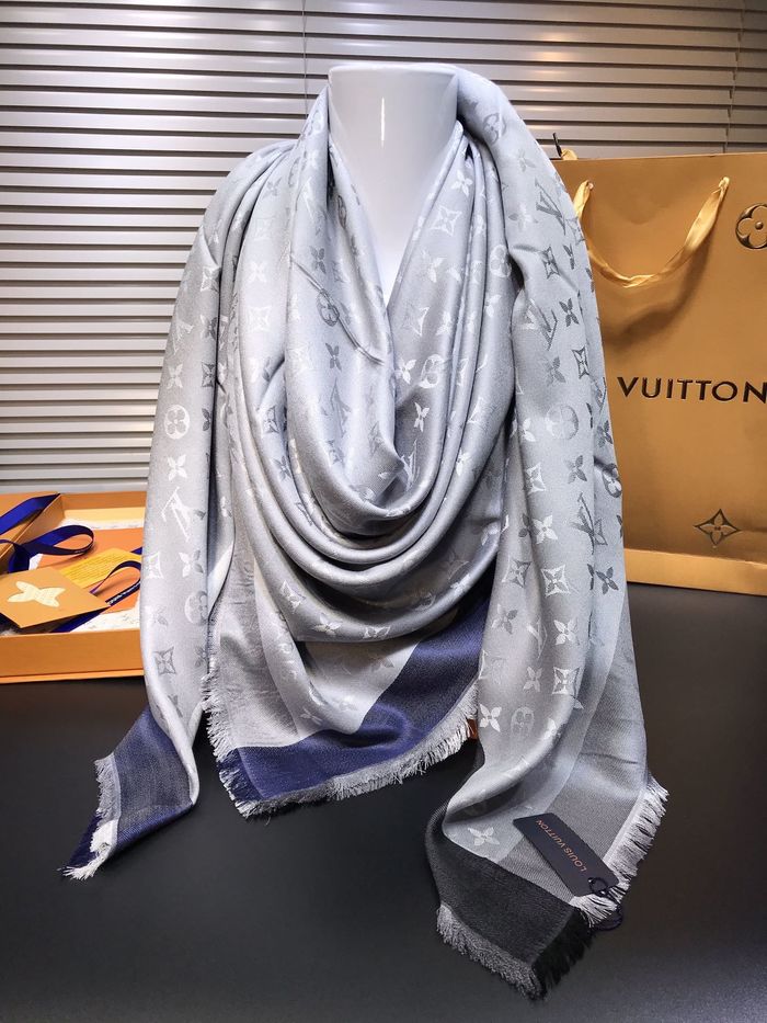 Louis Vuitton Scarf LVC00320