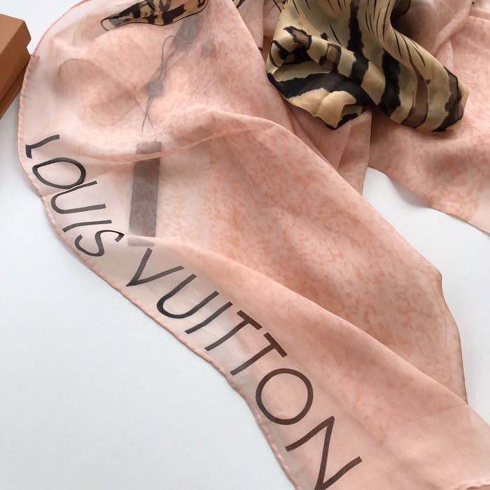 Louis Vuitton Scarf LVC00343