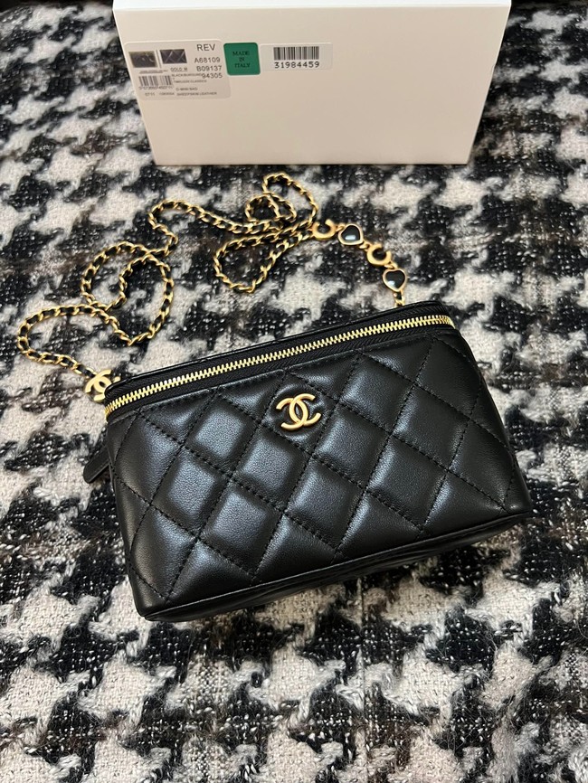 CHANEL VANITY WITH CHAIN 68105 Black