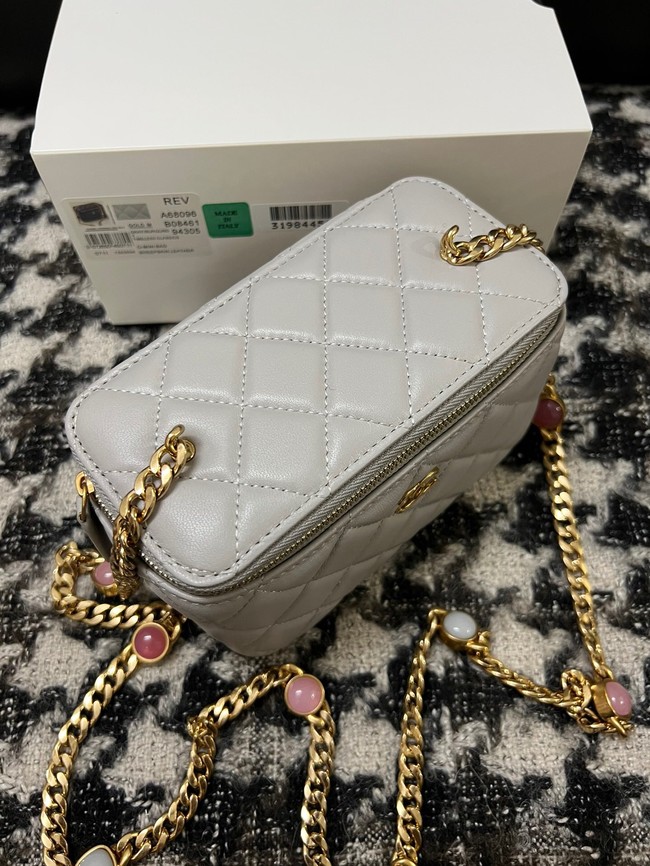 CHANEL VANITY WITH CHAIN AP2937 grey