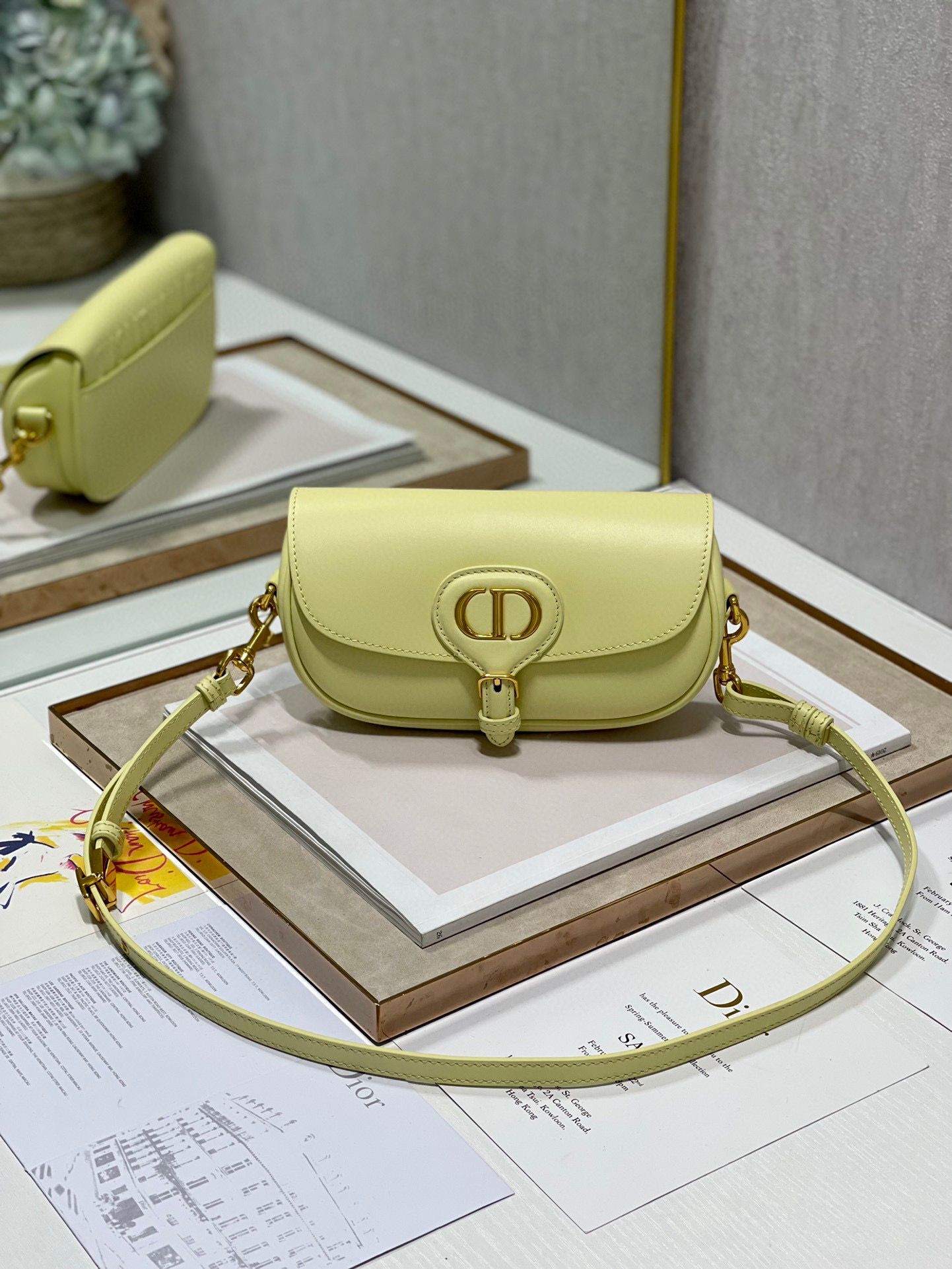 DIOR BOBBY EAST-WEST BAG Box Calfskin M9317S Lemon