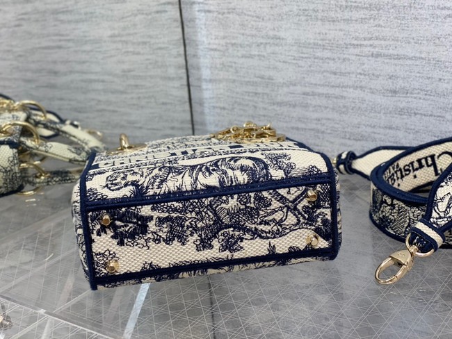 DIOR MINI LADY D-LITE BAG Toile de Jouy Embroidery M0500O-1