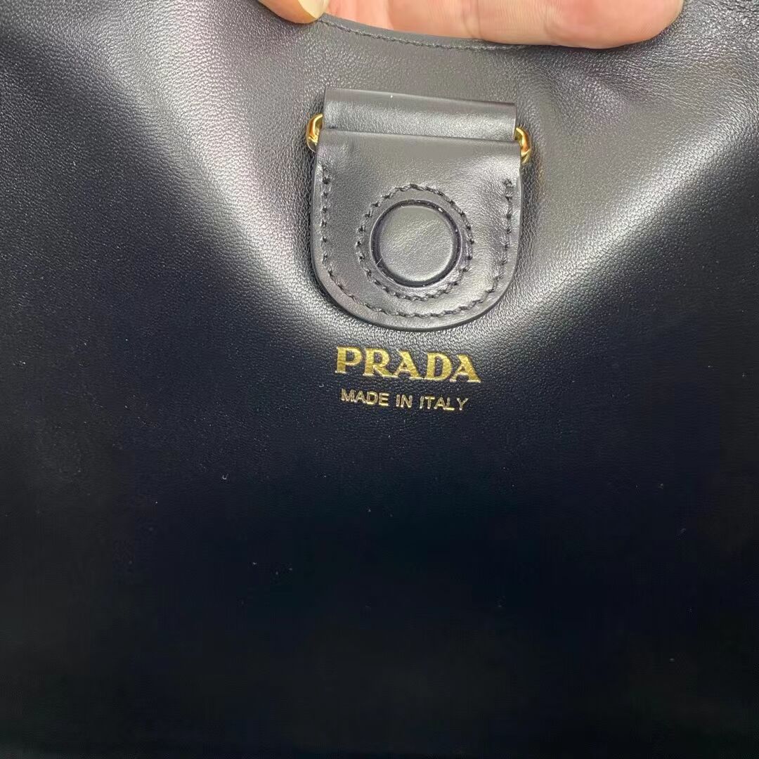 Prada leather shoulder bag 1AC281 black