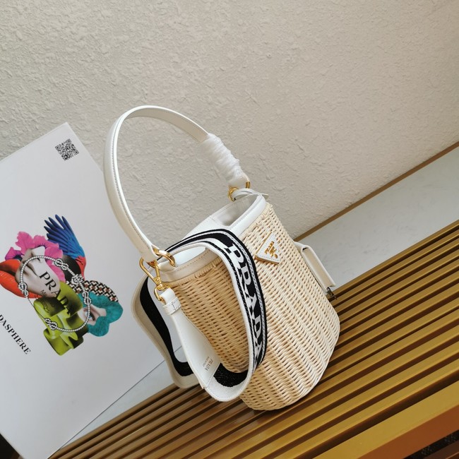 Prada Raffia tote bag 1BE062 white