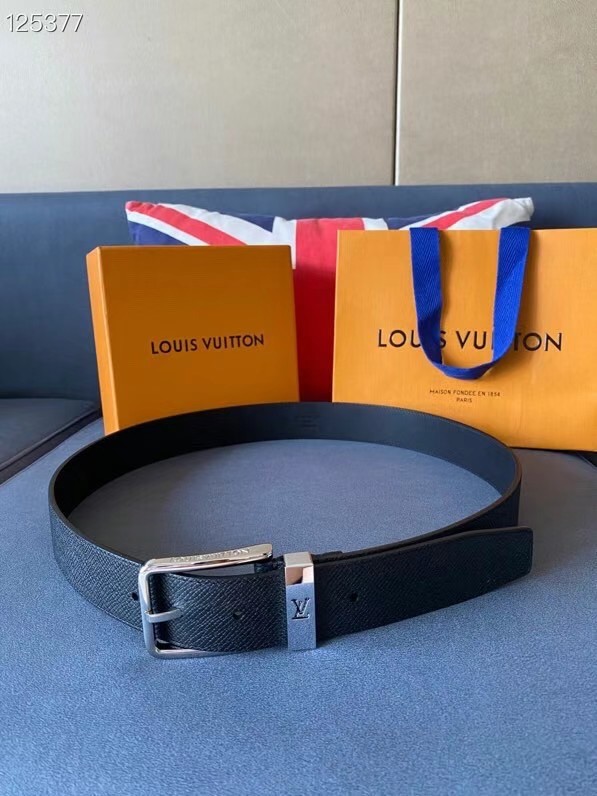 Louis Vuitton 40MM Leather Belt 7099-1