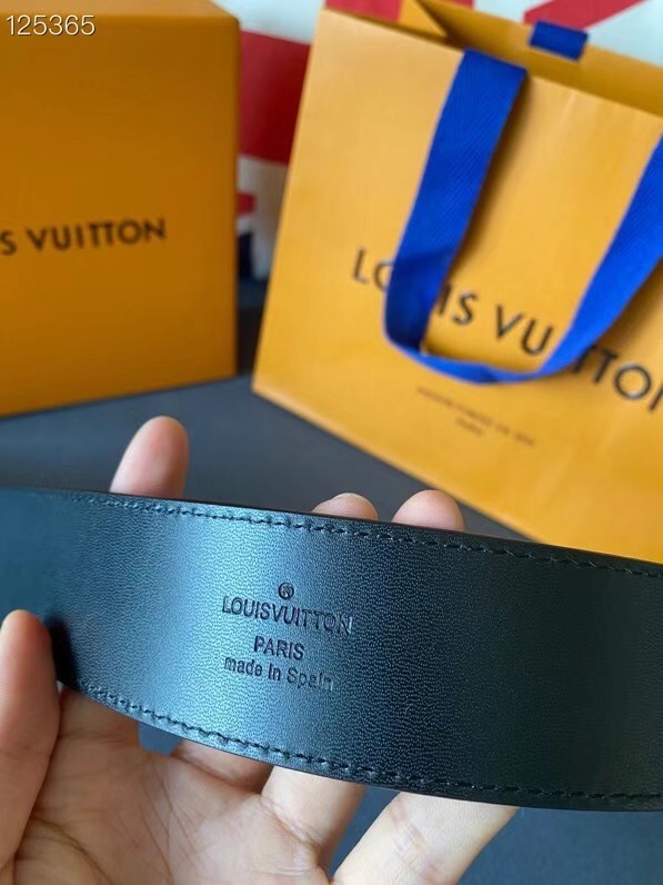 Louis Vuitton 40MM Leather Belt 7099-3