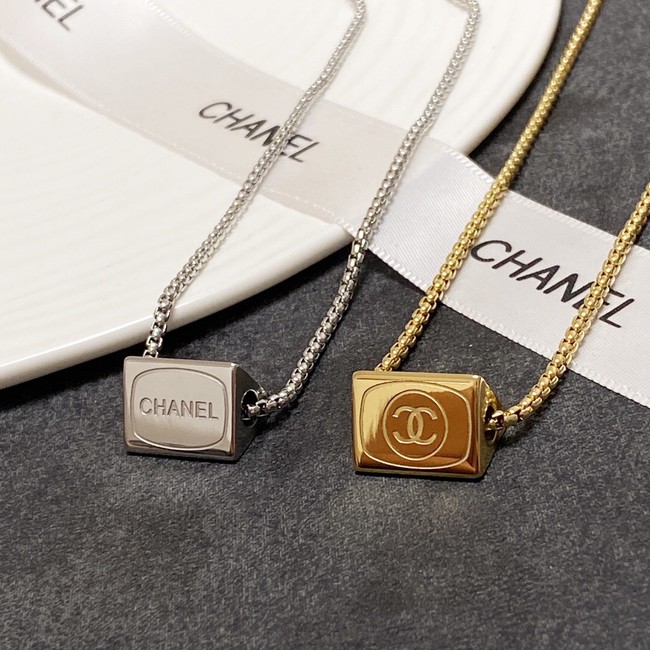 Chanel Necklace CE9522