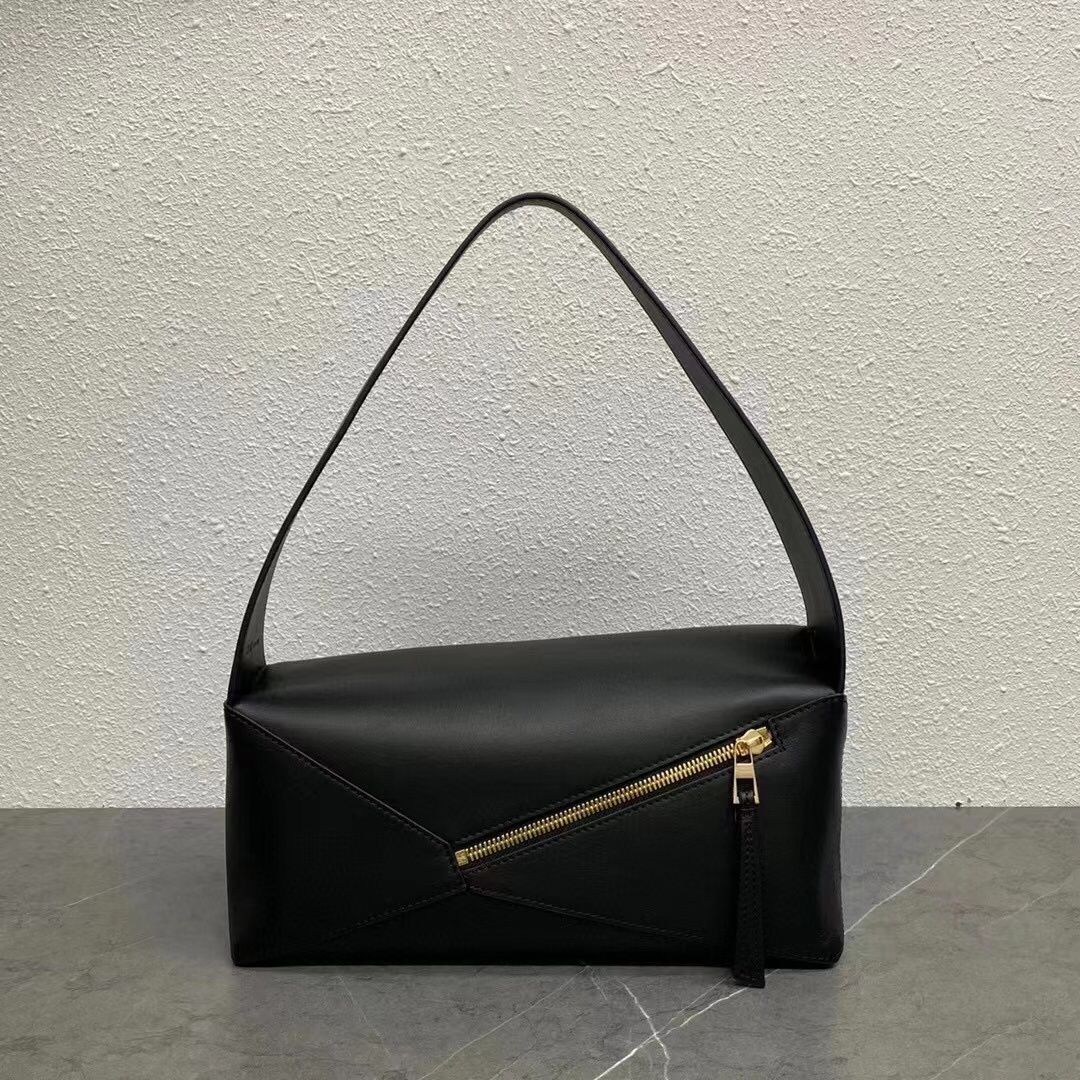 Loewe Original Leather Bag LE10188 Black