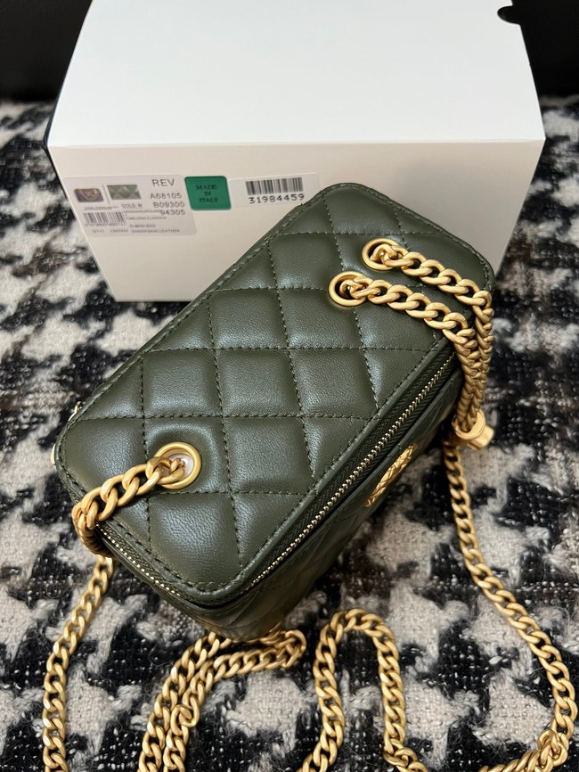 CHANEL VANITY WITH CHAIN 68106 blackish green