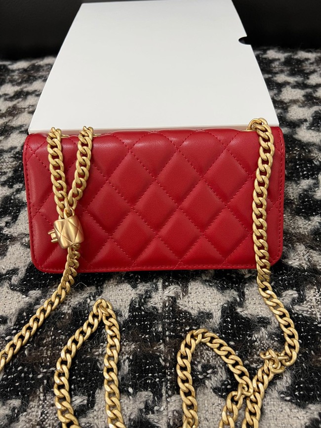 Chanel WALLET ON CHAIN Lambskin & Gold-Tone Metal 68107 red