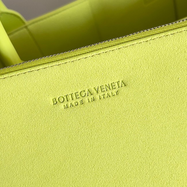 Bottega Veneta ARCO TOTE Large intrecciato grained leather tote bag 652868 yellow