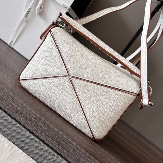 Loewe mini Puzzle Bag Original Leather 6124 cream