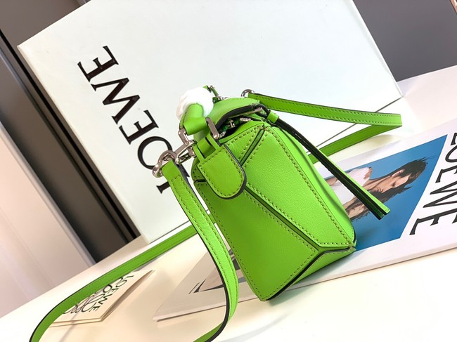 Loewe mini Puzzle Bag Original Leather 6124 green