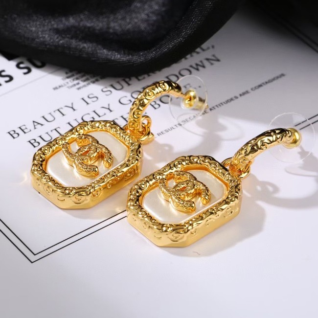 Chanel Earrings CE9586