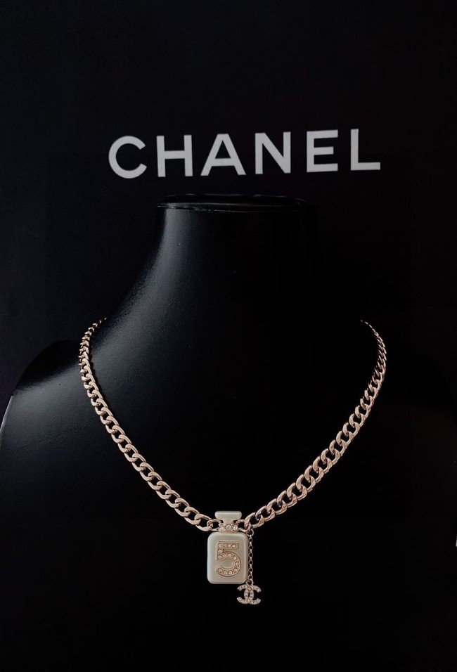 Chanel Necklace CE9596