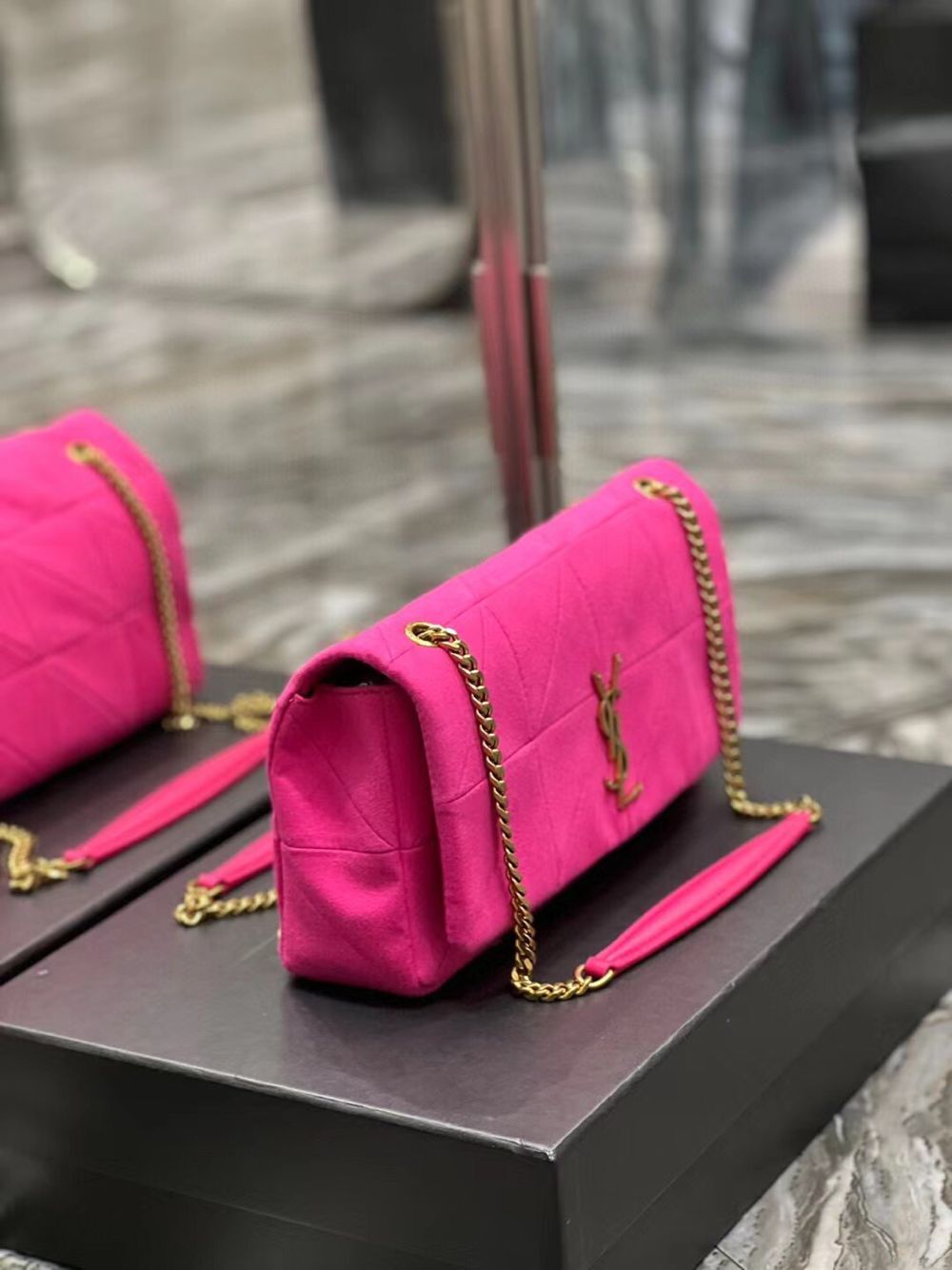 SAINT LAURENT JAMIE MEDIUM CHAIN BAG CARRE RIVE GAUCHE IN LAMBSKIN AND SUEDE 515821 ROSE