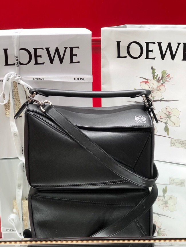 Loewe Puzzle Bag Leather 1609 black