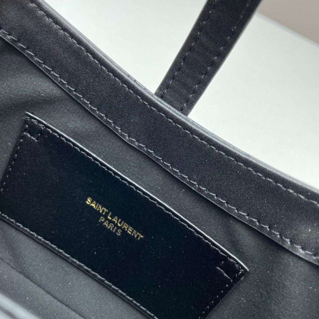 Yves Saint Laurent Original Leather Mini Shoulder Bag LE5A7 Black