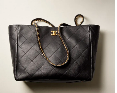 CHANEL Calfskin & Gold-Tone Metal AS3508 black