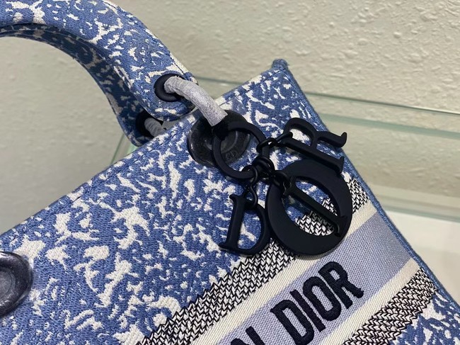 MEDIUM LADY D-LITE BAG Blue Dior Brocart Denim-Effect Embroidery M0565