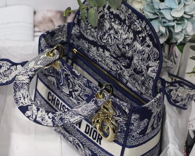 Dior MEDIUM LADY D-LITE BAG Blue Toile de Jouy Reverse Embroidery M0565