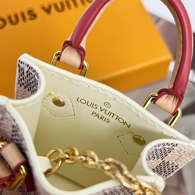 Louis Vuitton Pendants CE9379