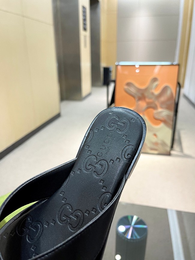 Gucci Interlocking G thong sandal 81912-5