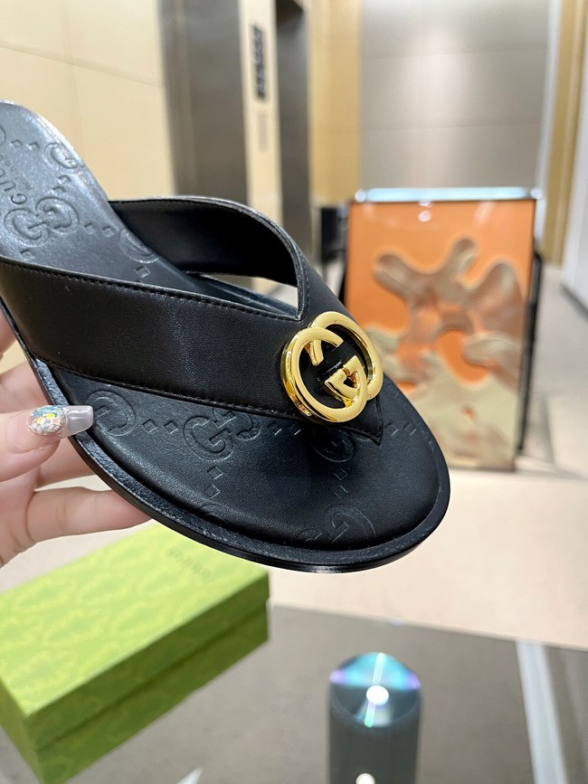 Gucci Interlocking G thong sandal 81912-5