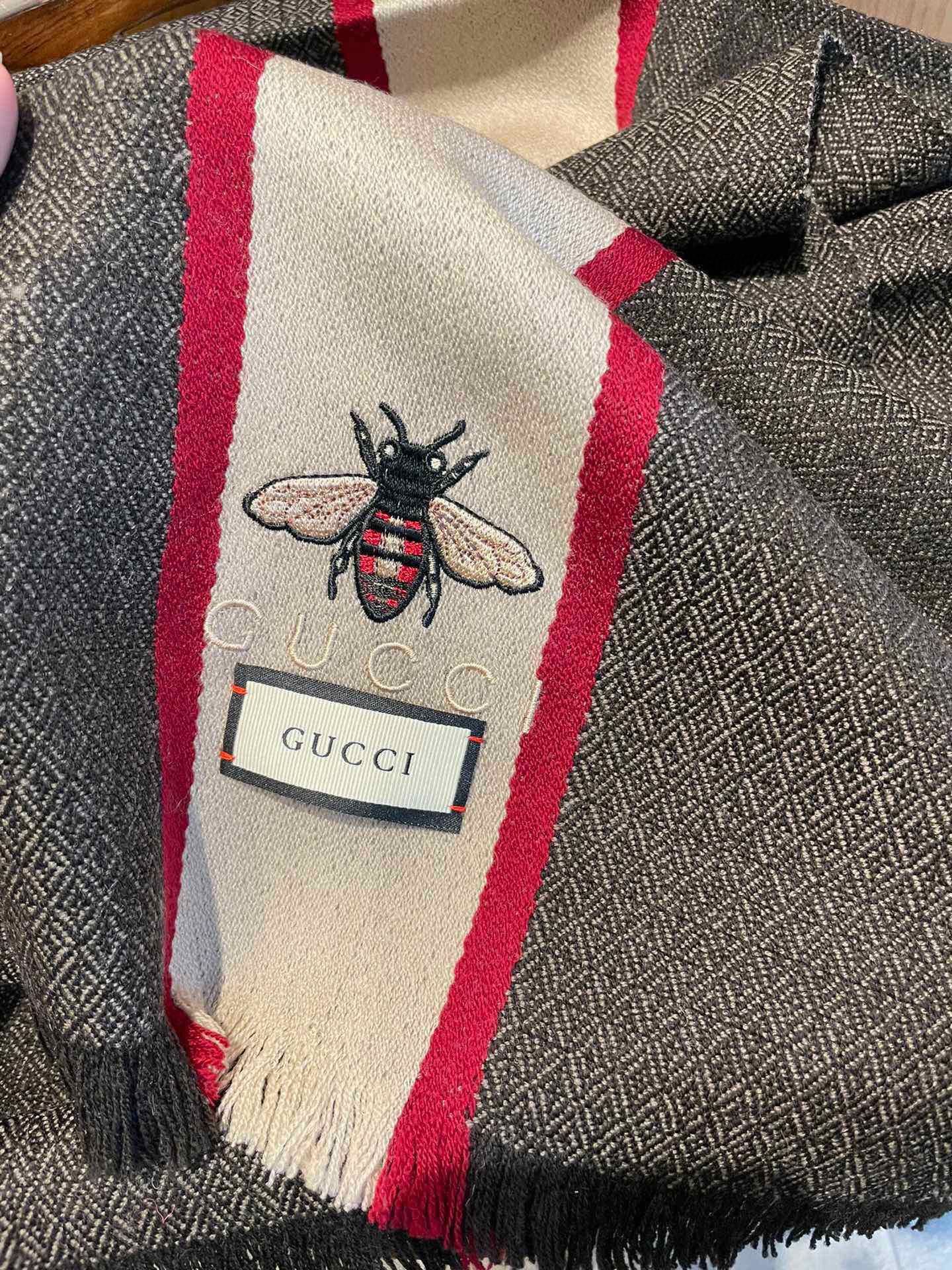 Gucci Scarf GG2357