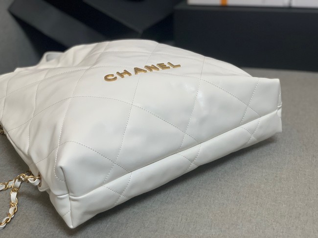 LARGE BACK PACK CHANEL 22 AS3313 WHITE&GOLD