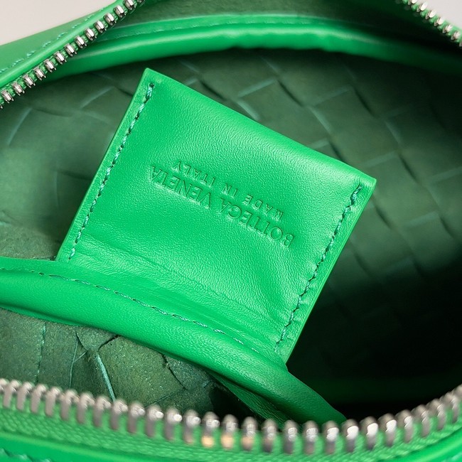 Bottega Veneta camera bag A66655 green