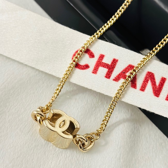 Chanel Necklace CE10106