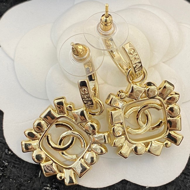 Chanel Earrings CE10201