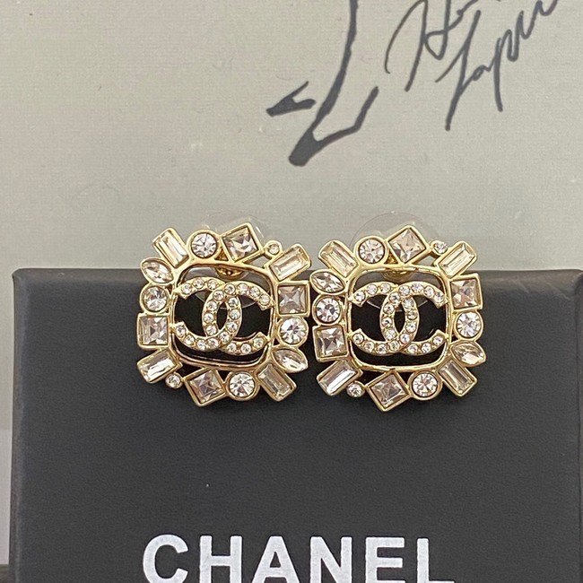 Chanel Earrings CE10202