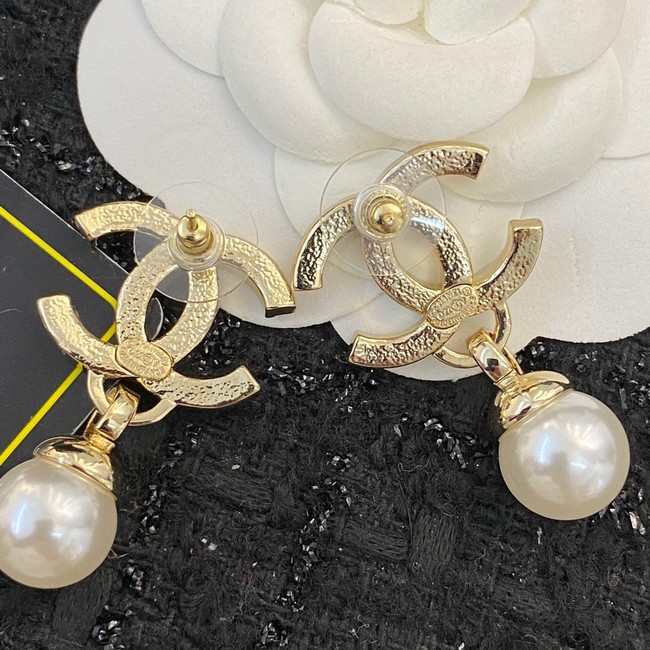 Chanel Earrings CE10211