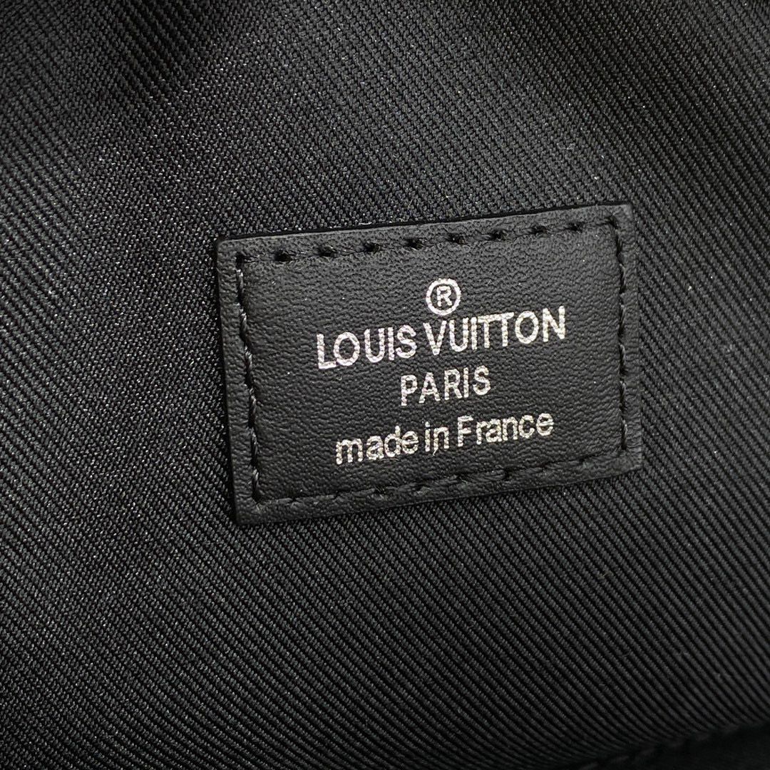 Louis Vuitton Monogram Canvas AVENUE SLINGBAG M46327