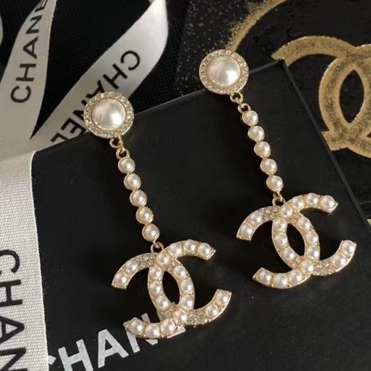 Chanel Earrings CE10300