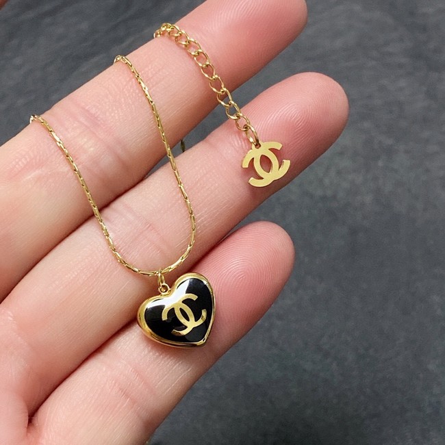 Chanel Necklace CE10319