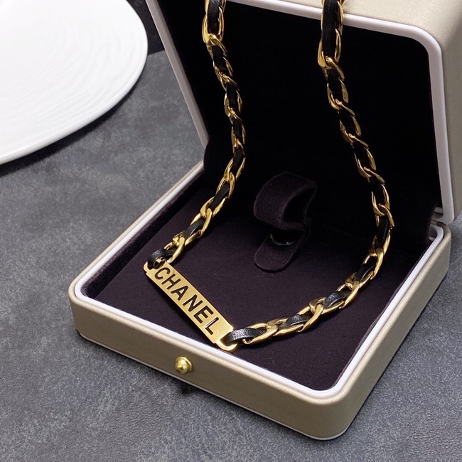 Chanel Necklace CE10320