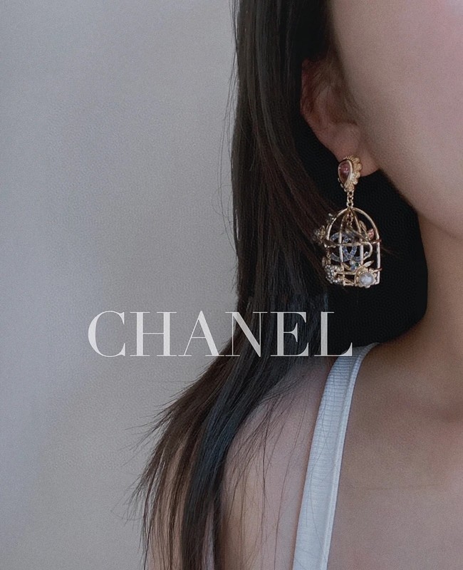 Chanel Earrings CE10519