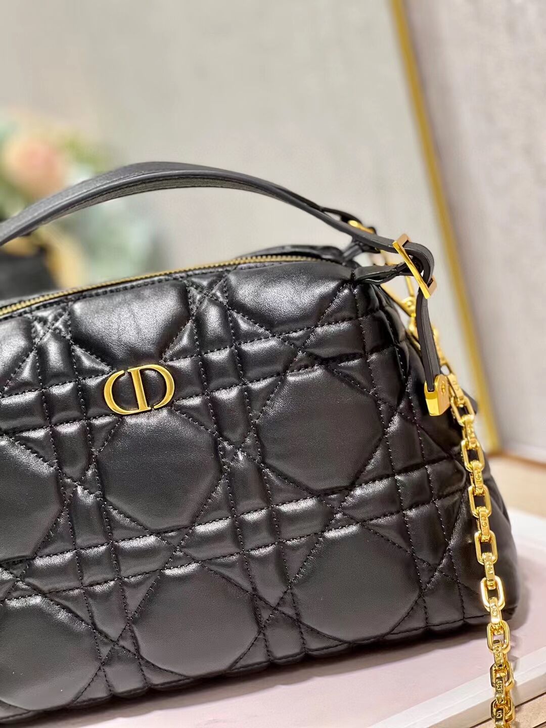 LADY DIOR TOP HANDLE SMALL BAG Latte Cannage Lambskin C0656 BLACK