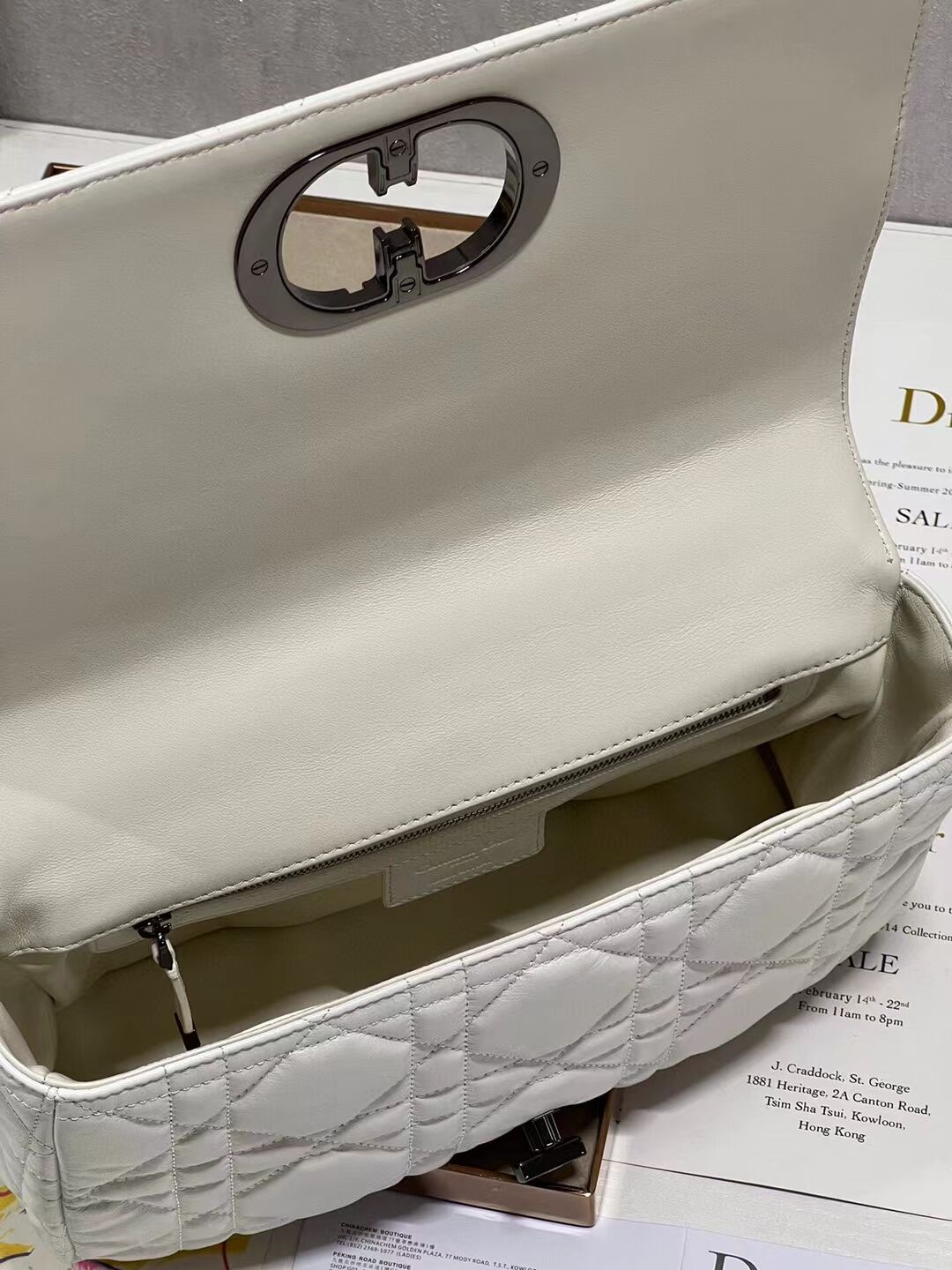 LARGE DIOR CARO BAG Supple Cannage Calfskin C3155 white&black