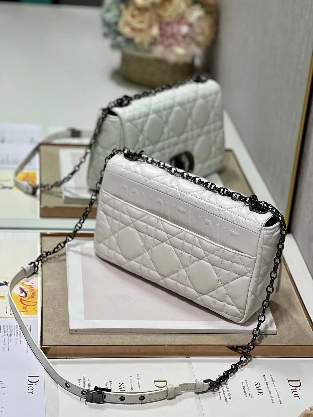 LARGE DIOR CARO BAG Supple Cannage Calfskin C3155 white&black