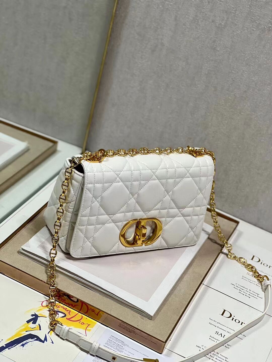 MEDIUM DIOR CARO BAG Supple Cannage Calfskin M9242U white&gold